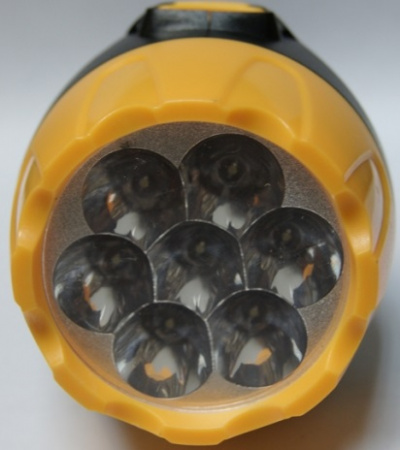 Фонарь аккумуляторный LED3807 черно/желтый 2 режима Ultraflash